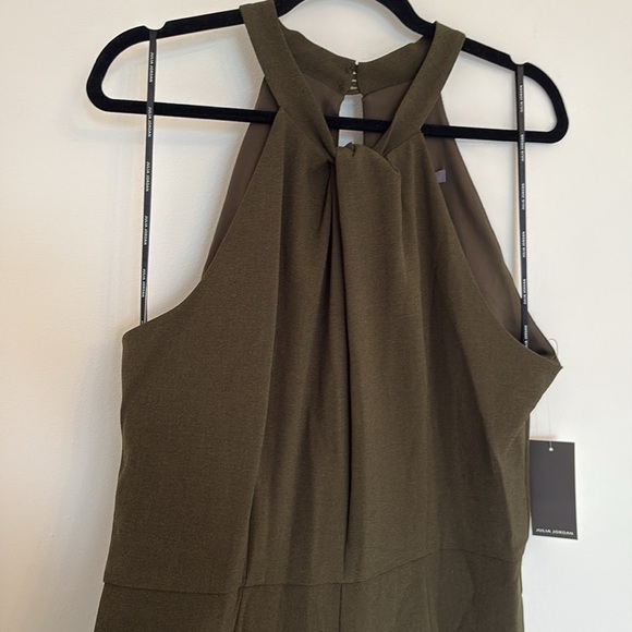 Julia Jordan Halter Twist Neck Sleeveless Jumpsuit - Picture 6 of 11